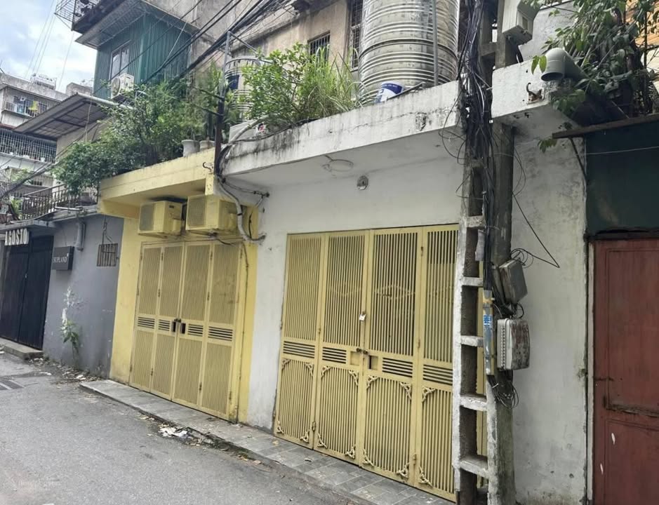 Cho thuê căn hộ 45m² Ba Đình - Ô tô đỗ cửa, giá 8.7 triệu