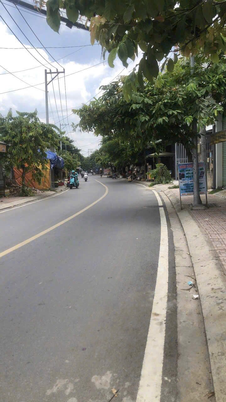 Đất Tặng Nhà Nát Mặt Tiền Nguyễn Thị Sáu, Hóc Môn - 100m², 5.2 Tỷ TL