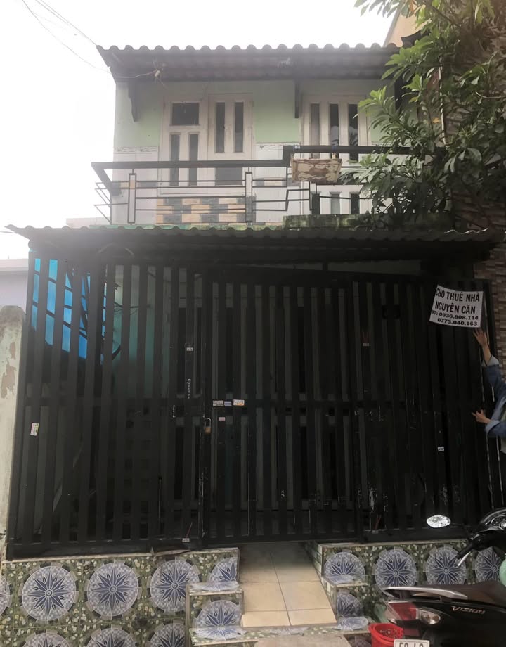 Nhà Nguyên Căn Bình Chánh Hẻm Xe Hơi - Giá 3.5 Triệu/Tháng