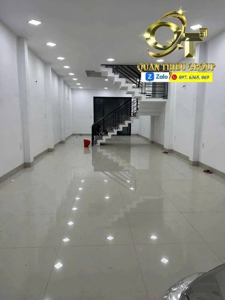 Nhà 4 Tầng Mặt Tiền Tỉnh Lộ 10, Huế Greencity - Kinh Doanh Đa Ngành, 105m², 12 Triệu/Tháng