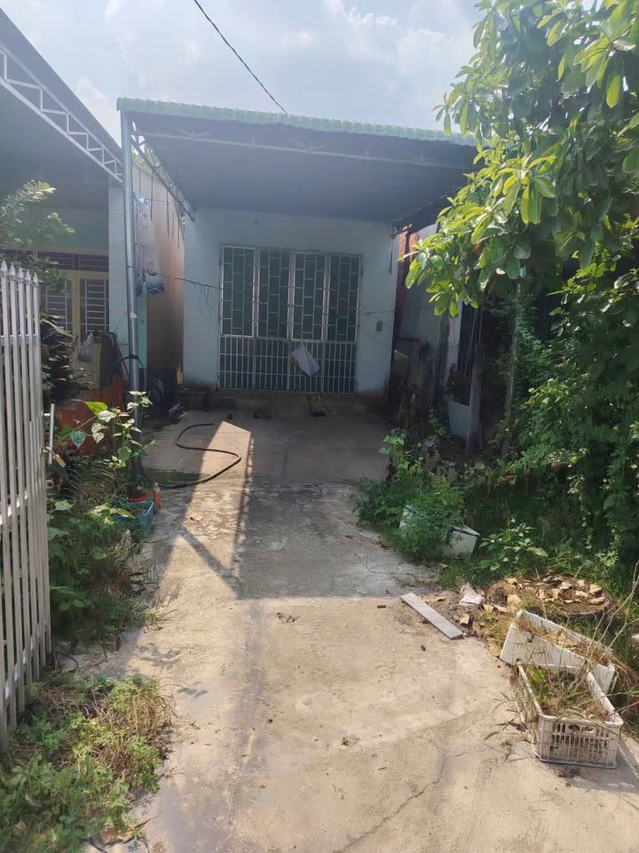 Nhà Tân Châu Tây Ninh 250m² giá 850 triệu - Chính chủ bán gấp!