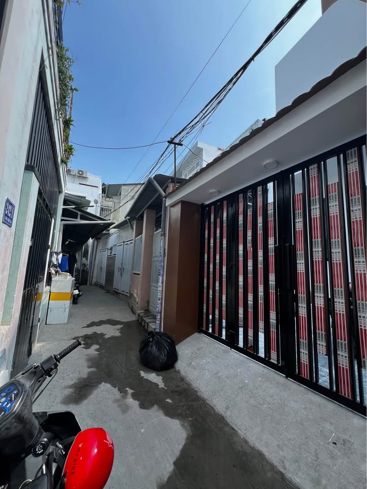 Nhà Riêng Phường Tây Nha Trang 73m² giá 3.75 tỷ - Giá tốt hiếm có!