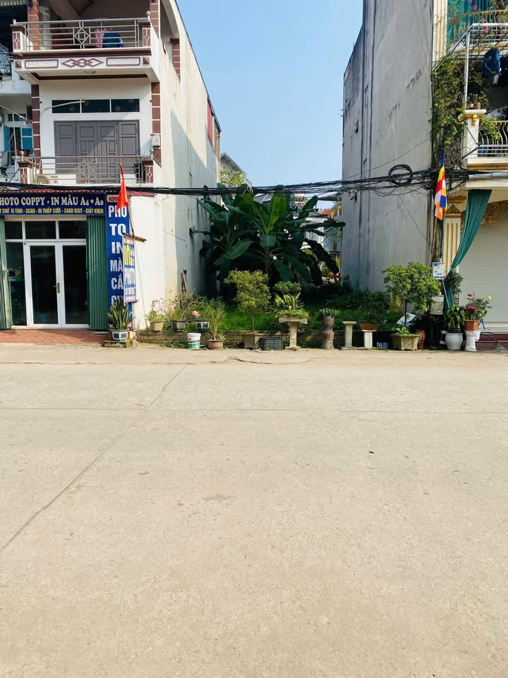 Nhà Chương Mỹ 103m² giá 2.75 tỷ - Sổ đỏ chính chủ, công chứng ngay!