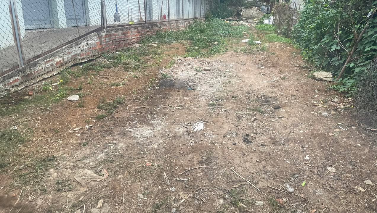 Bán đất Tổ 9 Quyết Thắng, Sơn La 155m² - Sổ đỏ chính chủ, ô tô đỗ cửa