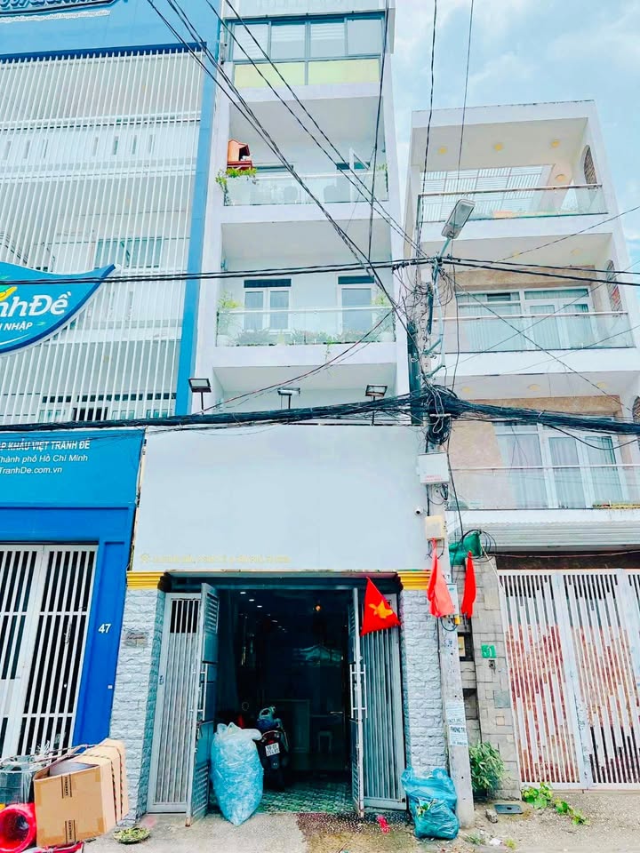 Nhà Mặt Tiền Đối Diện AEON Tân Phú, 92m², 5 Tầng Thang Máy, Dòng Tiền 12.x Tỷ