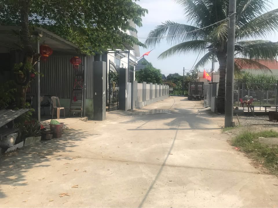 Đất Hòa Tiến Đà Nẵng 300m² - Ô tô tới nơi, Bao đẹp, Không ngập lụt