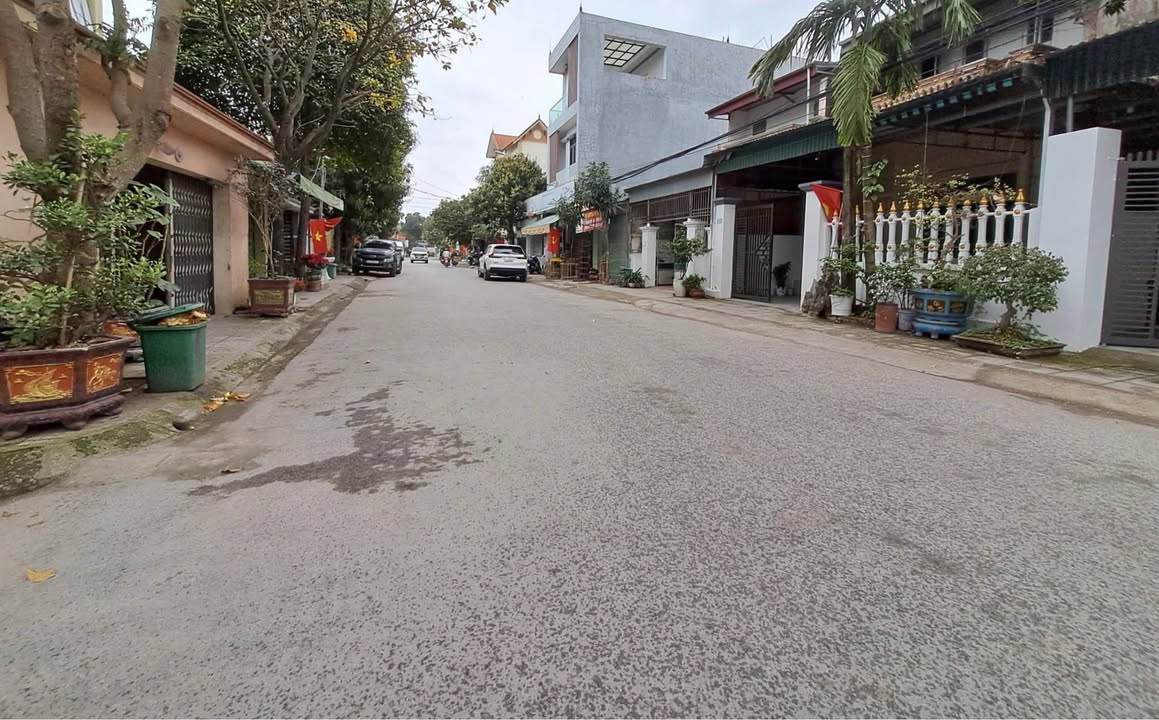 Bán Đất Nền Quảng Thành - 190m² - Sổ Đỏ Sẵn Sàng Giao Dịch