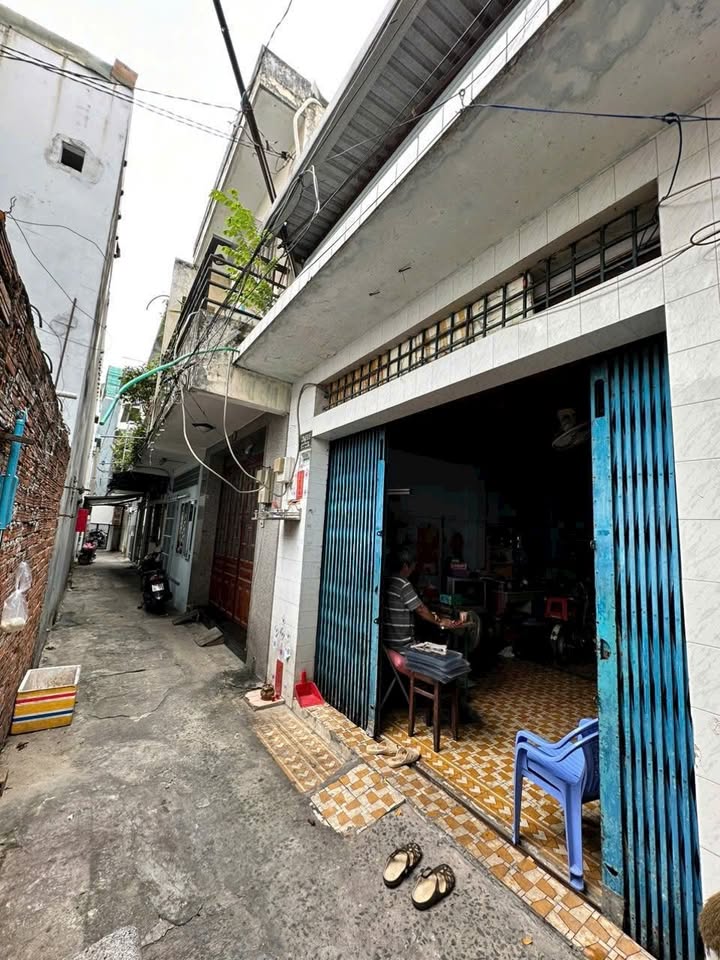 Nhà Hẻm Nguyễn Sơn, Tân Phú - 32m² Sổ Hồng Chính Chủ, Giá 3.19 Tỷ