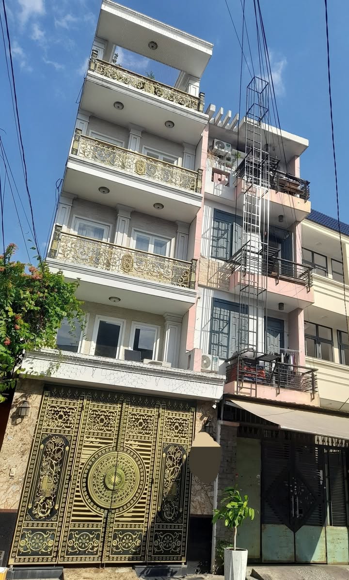 Nhà Phố Âu Cơ 120m² - Kinh doanh sầm uất, giá 12 tỷ