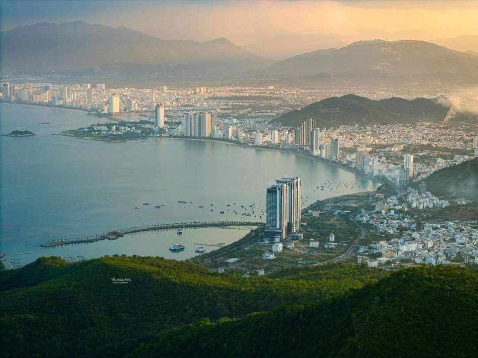 Đất Vàng Mặt Tiền Phạm Văn Đồng, Nha Trang - 413m² Hướng Biển