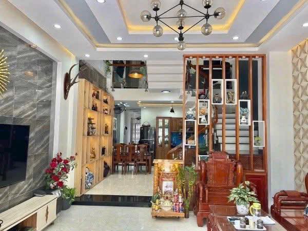 Nhà phố Phạm Văn Hai, Tân Bình 66m² - Mặt tiền kinh doanh đắc địa!