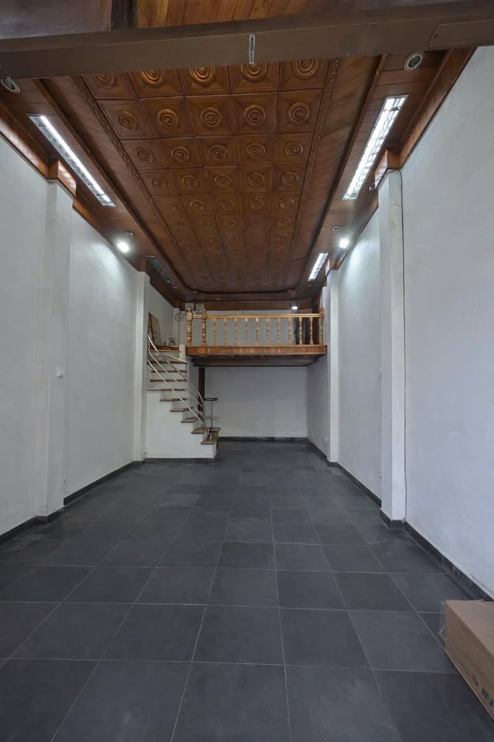 Nhà Mặt Bằng Lương Khánh Thiện, Ngô Quyền 35m² – Mặt tiền kinh doanh!