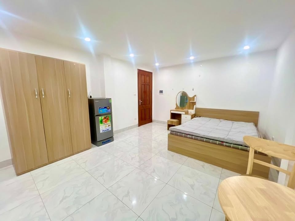 Căn hộ Studio Nguyễn Ngọc Vũ 35m² giá 6.2 triệu - Bàn giao ngay!