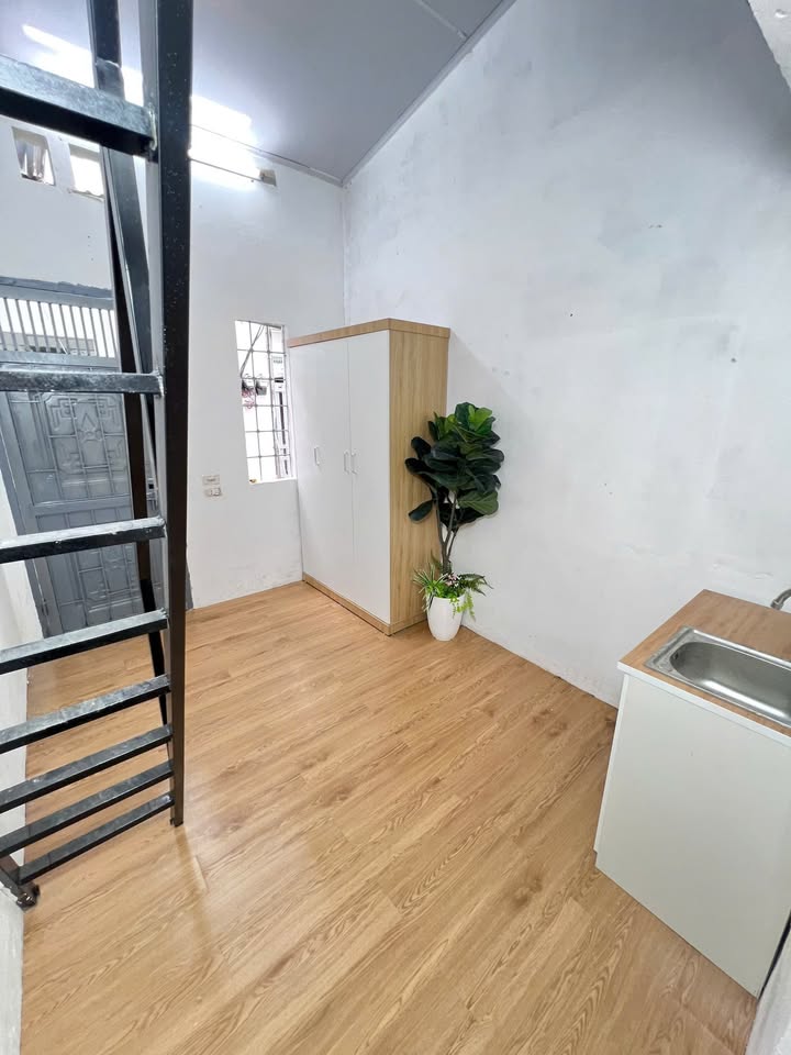 Phòng trọ Ngõ 192 Lê Trọng Tấn 3.2 triệu - Full nội thất, vào ở ngay!