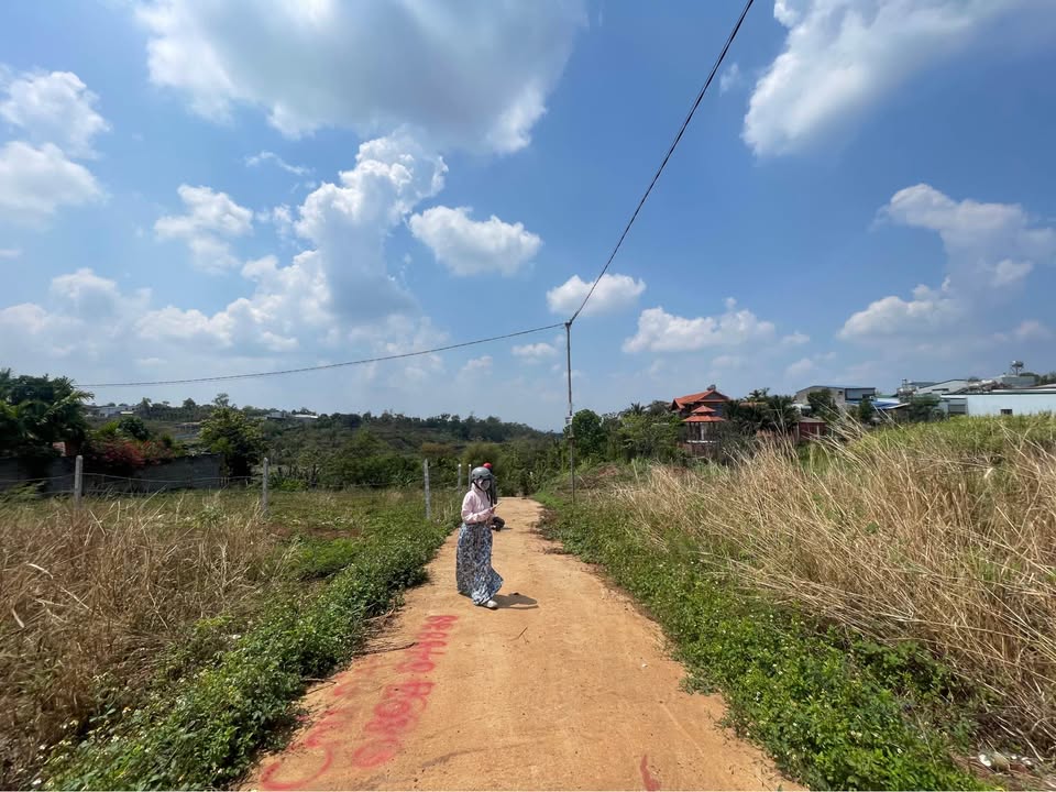 Đất Vườn Buôn Ma Thuột 550m² - Sổ Hồng Riêng - Giá 2.5 Tỷ