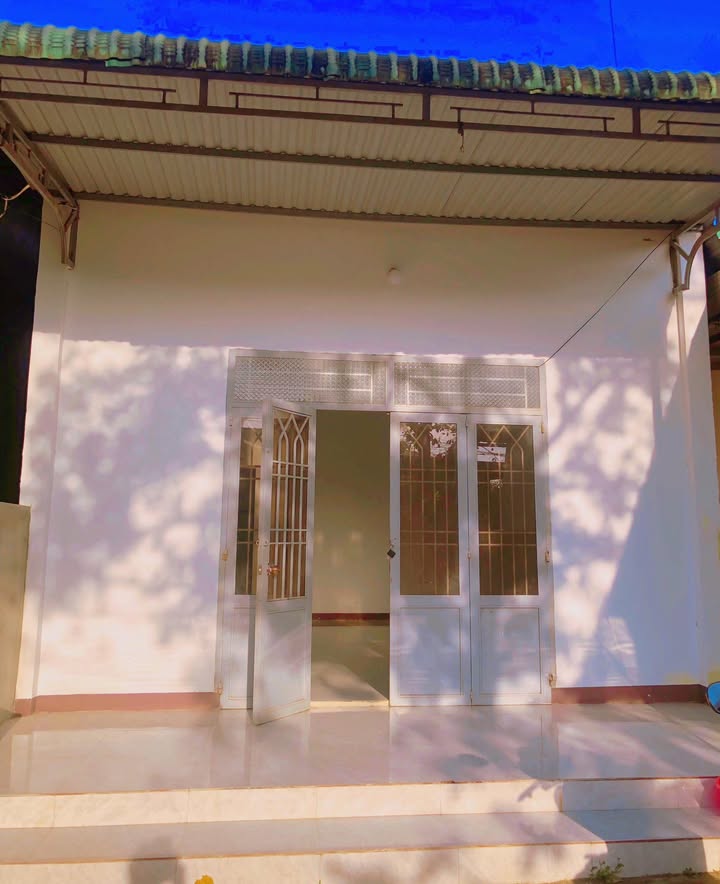 Nhà Ngô Đồng, Cư Kuin - 190m² Thổ cư 100%, Sổ đỏ sẵn sàng - Giá 1 tỷ