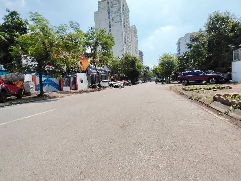 Biệt Thự Pháp Vân 351m² - Kinh Doanh Đắc Lộc, Sổ Hồng Chính Chủ