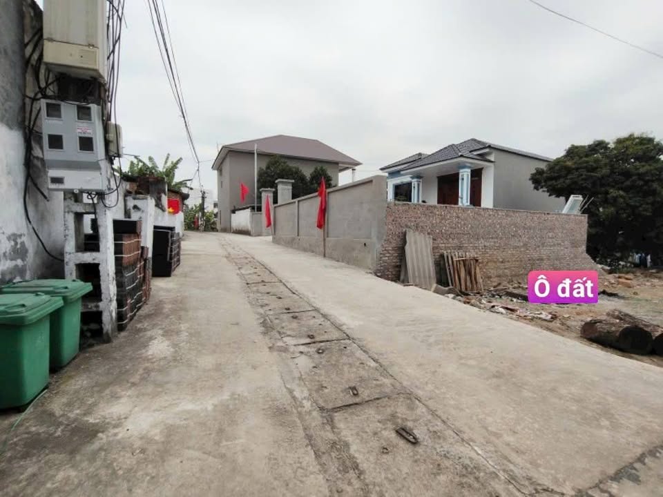 Đất nền Thanh Vân 100m² - Sổ đỏ chính chủ, tiềm năng tăng giá!