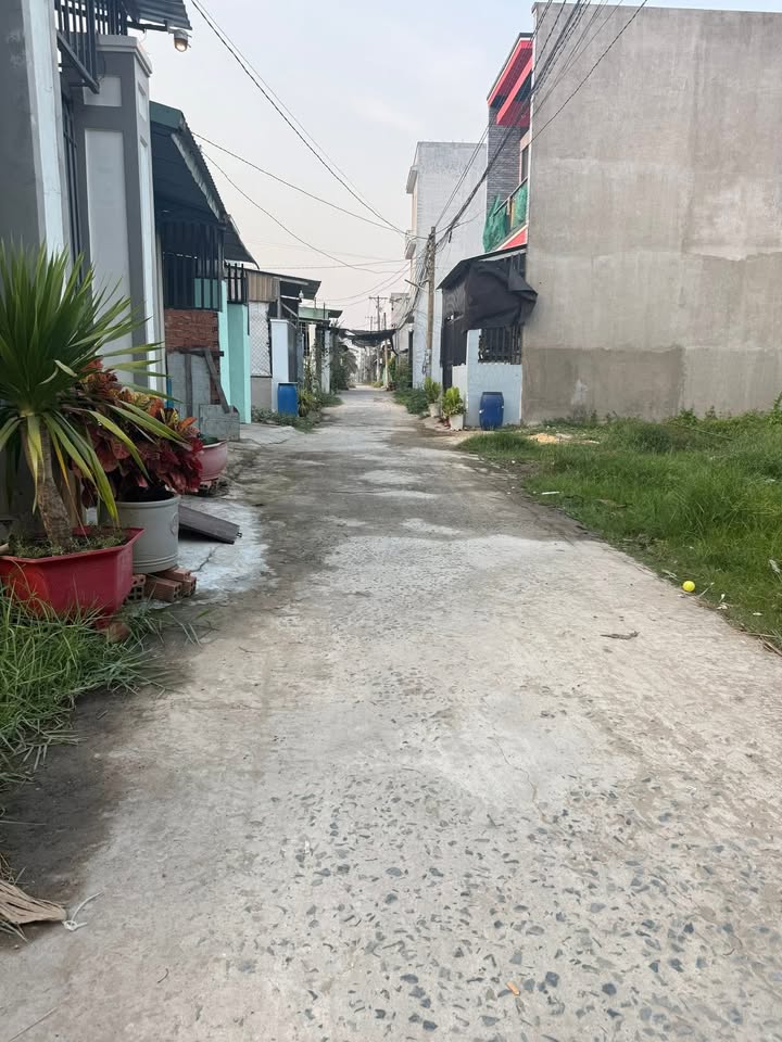 Nhà riêng Bình Tiền 1 Đức Hòa 60m² giá 1.25 tỷ - Sổ hồng sẵn