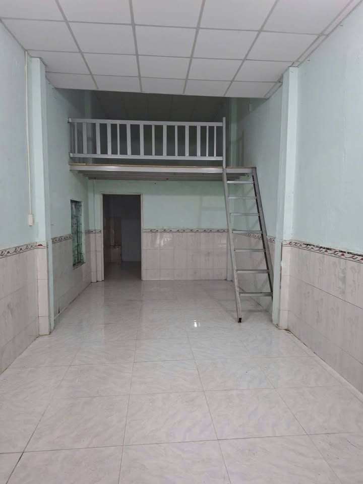 Cho thuê nhà 52m² Phường Trung Mỹ Tây, Quận 12 - Gác lửng, Đường 7m