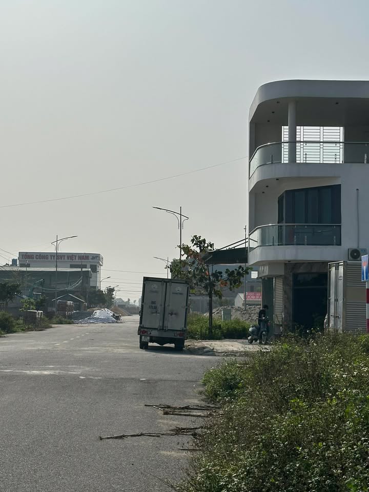 Đất nền Phố Hiến 100m² - Sổ đỏ chính chủ - Giá chỉ từ 4 tỷ