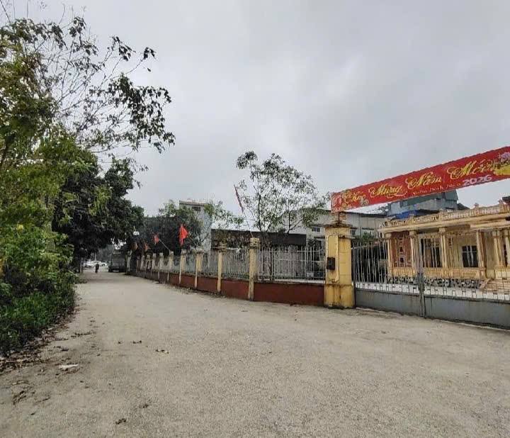 Đất thổ cư 92m² Xã Chỉ Đạo, Hưng Yên - Gần chợ, giá dưới 2 tỷ