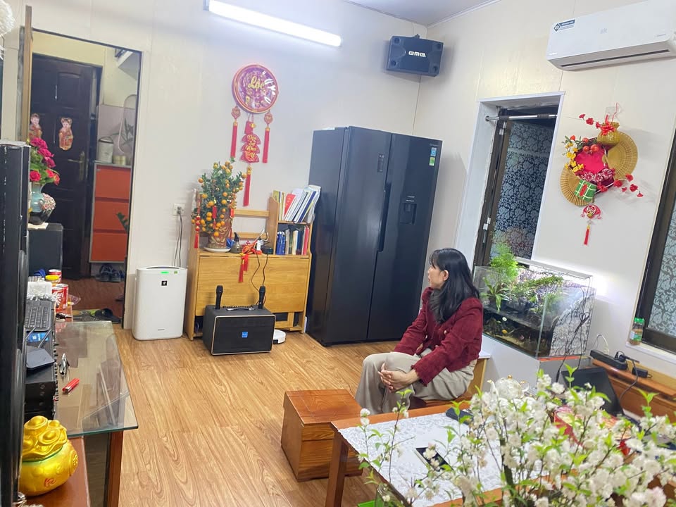 Chuyển nhượng Nhà tập thể Minh Khai 70m² - Căn góc thoáng sáng, sổ đỏ chính chủ