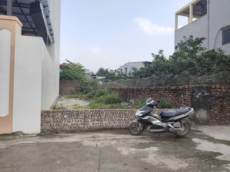 Đất Nền Đông Anh - Thổ Bảo 90m² - Sổ Đỏ Sẵn Sàng - Vượng Khí Đón Đường 40m