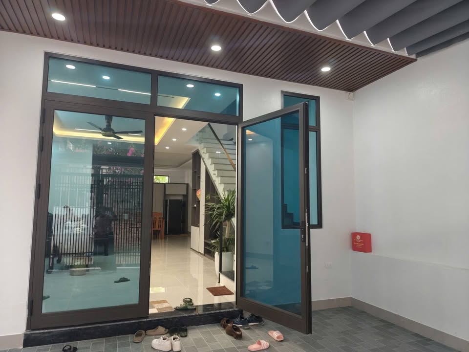 Nhà 3 Tầng Phố Ba Tân, TP Thanh Hóa - 97m², 4.6 Tỷ, Sẵn Sàng Ở Ngay