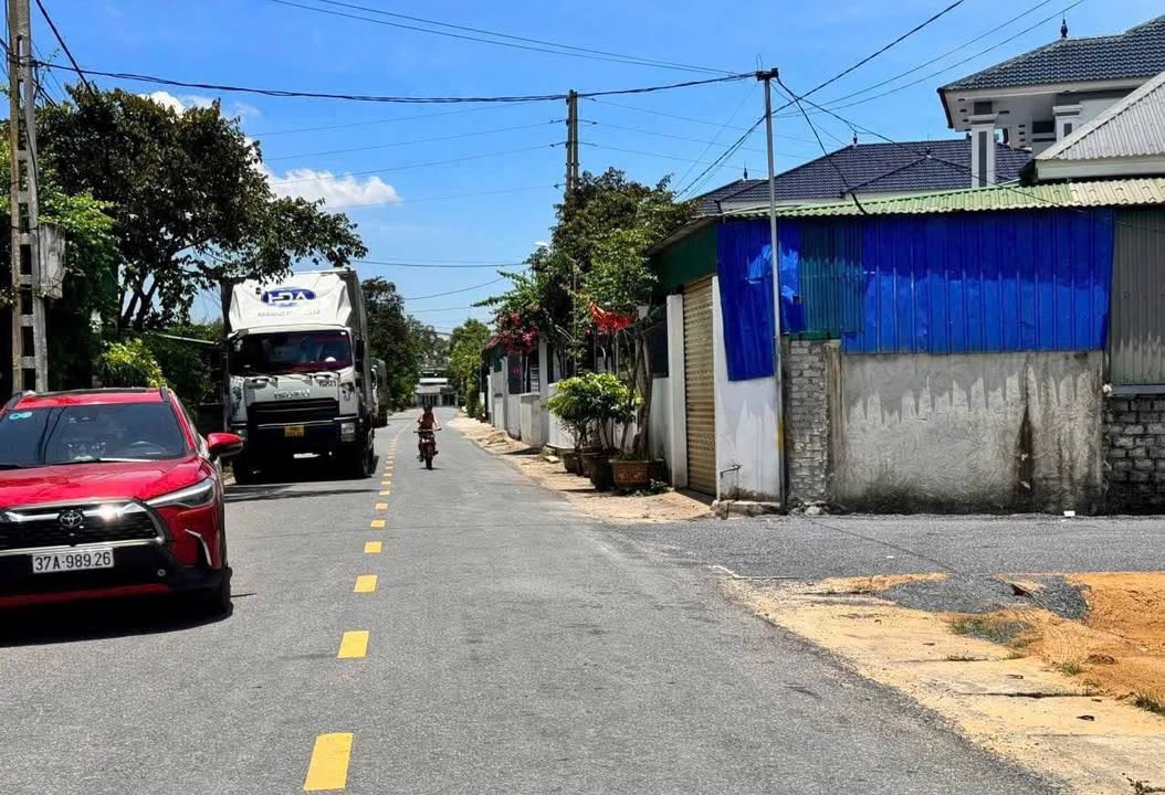 Đất nền Thị trấn Quán Hành 119m² - Sổ đỏ chính chủ, giá chỉ 2 tỷ!