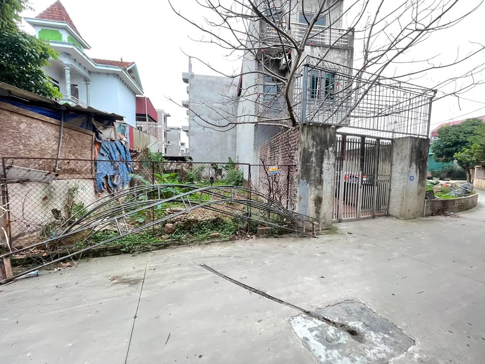 Đất Mê Linh 80m² - Sổ đỏ chính chủ, ô tô đỗ cửa, giá đầu tư F0