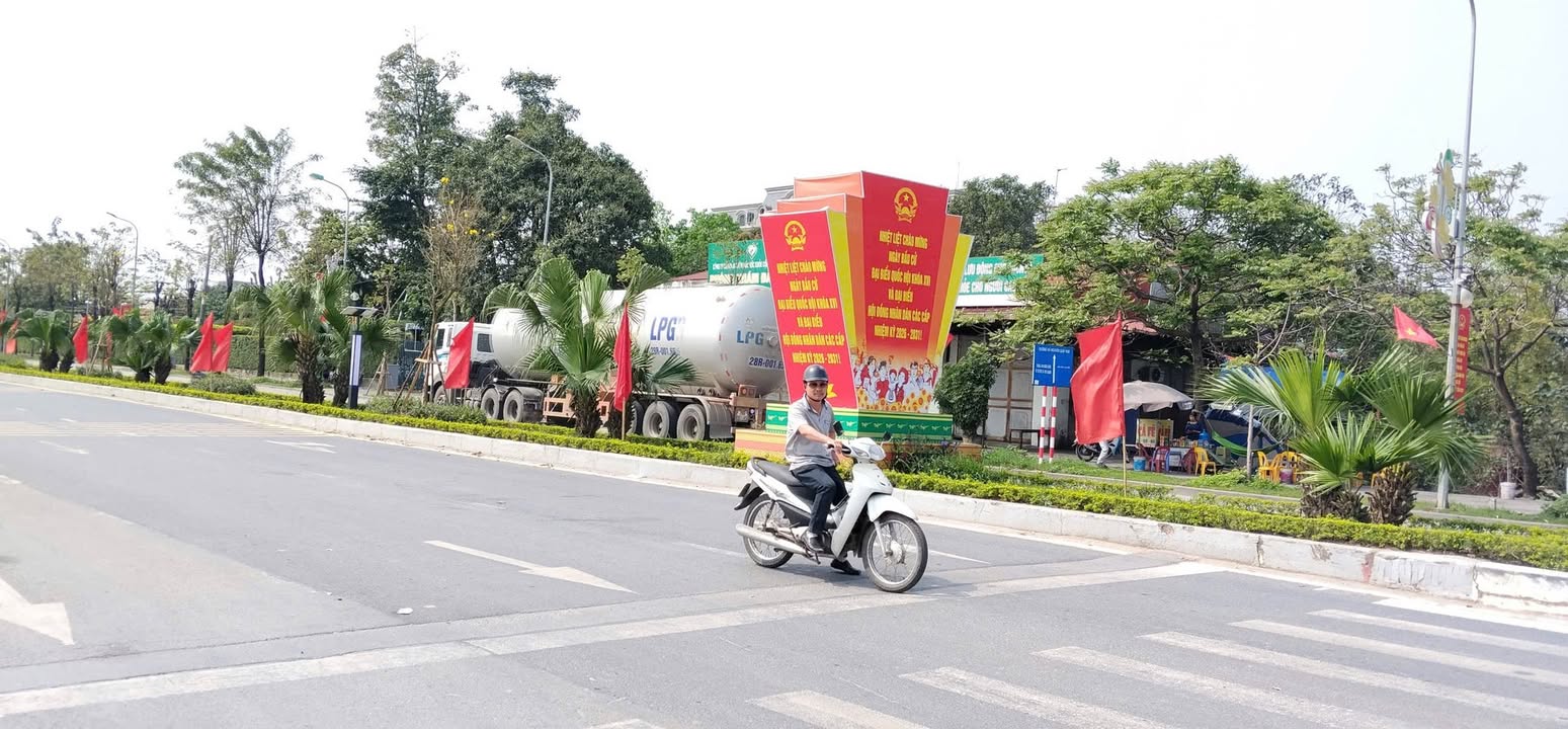 Đất nền Nguyên Khê Đông Anh 81m² - Sổ đỏ chính chủ, 2 mặt thoáng!