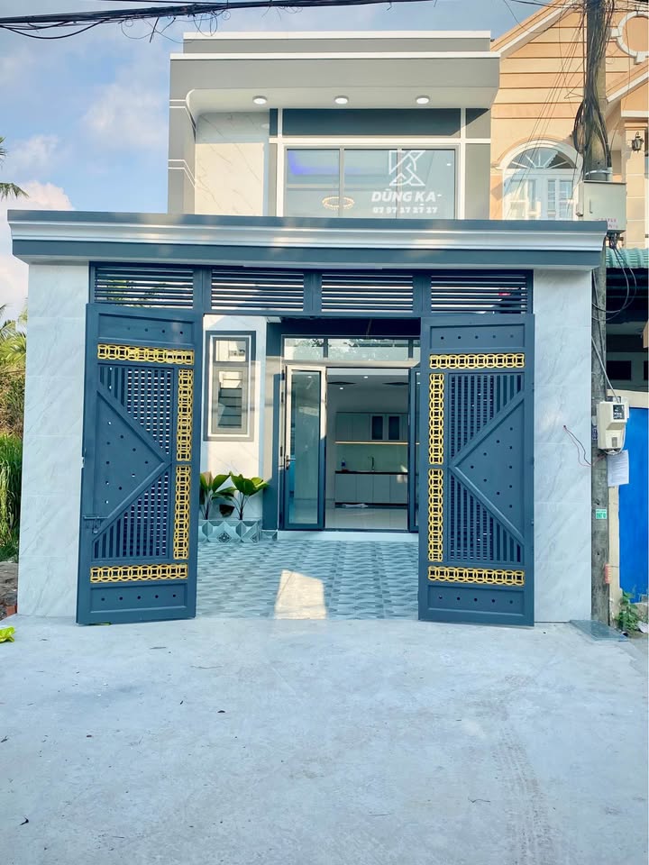 Nhà Củ Chi 105m² Sổ Đỏ Chính Chủ - Ô Tô Tận Nhà