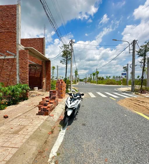 Bán Nền Gốc 2 Mặt Tiền Khu TĐC Tân Phú Thạnh, Cần Thơ - 98m² Giá Tốt