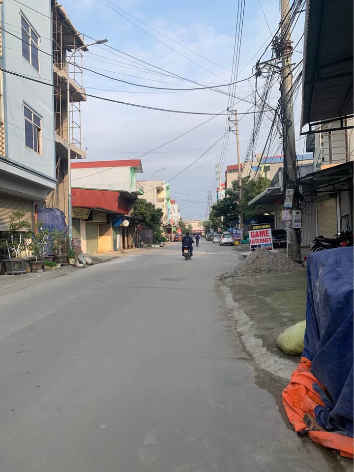 Nhà đất kinh doanh mặt tiền KCN Quế Võ 1, 80m² - Giá đầu tư