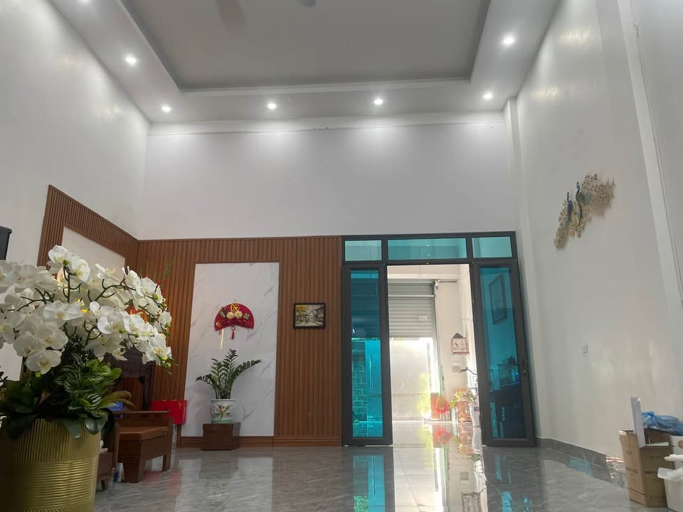 Nhà Mặt Tiền Vĩnh Hưng 100m² - Kinh Doanh Đa Ngành Nghề, 2 Ô Tô Vào Nhà