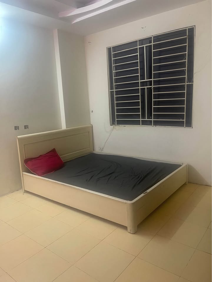 Nhà riêng Cự Lộc Thanh Xuân 30m² giá 13.5 triệu - Sẵn sàng ở ngay!