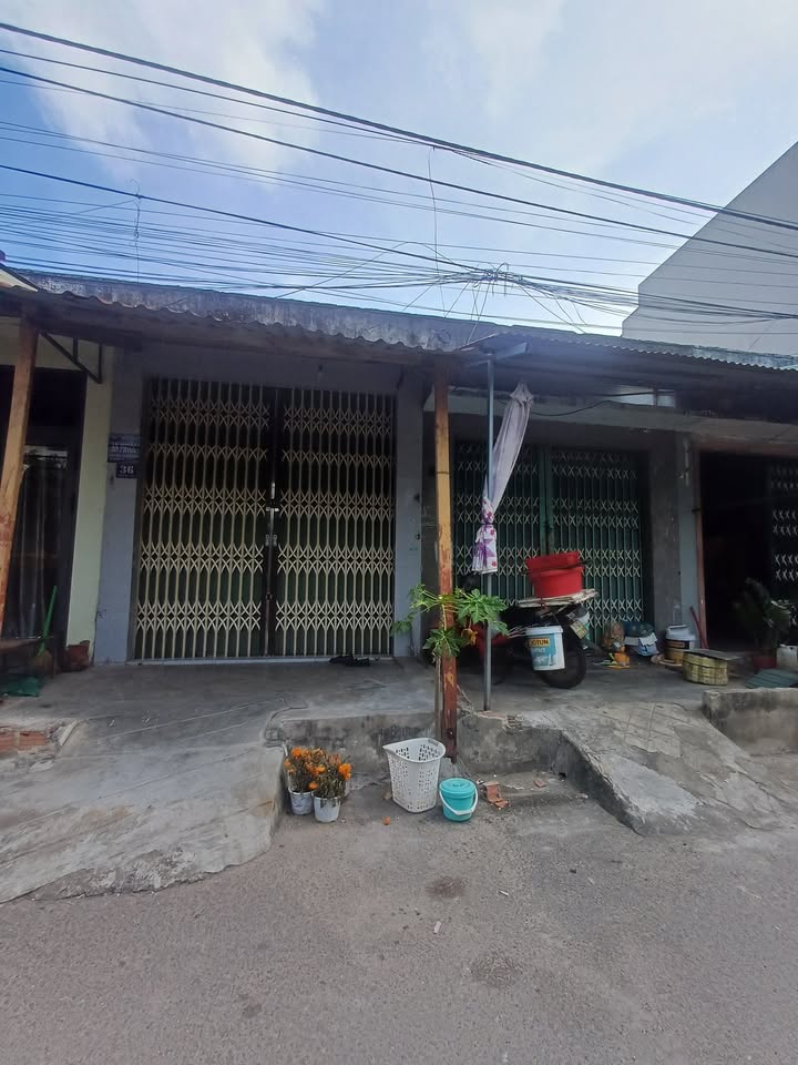 Bán Gấp Nhà Cấp 4 Đường 26 Quy Nhơn - 42m² Sổ Đỏ