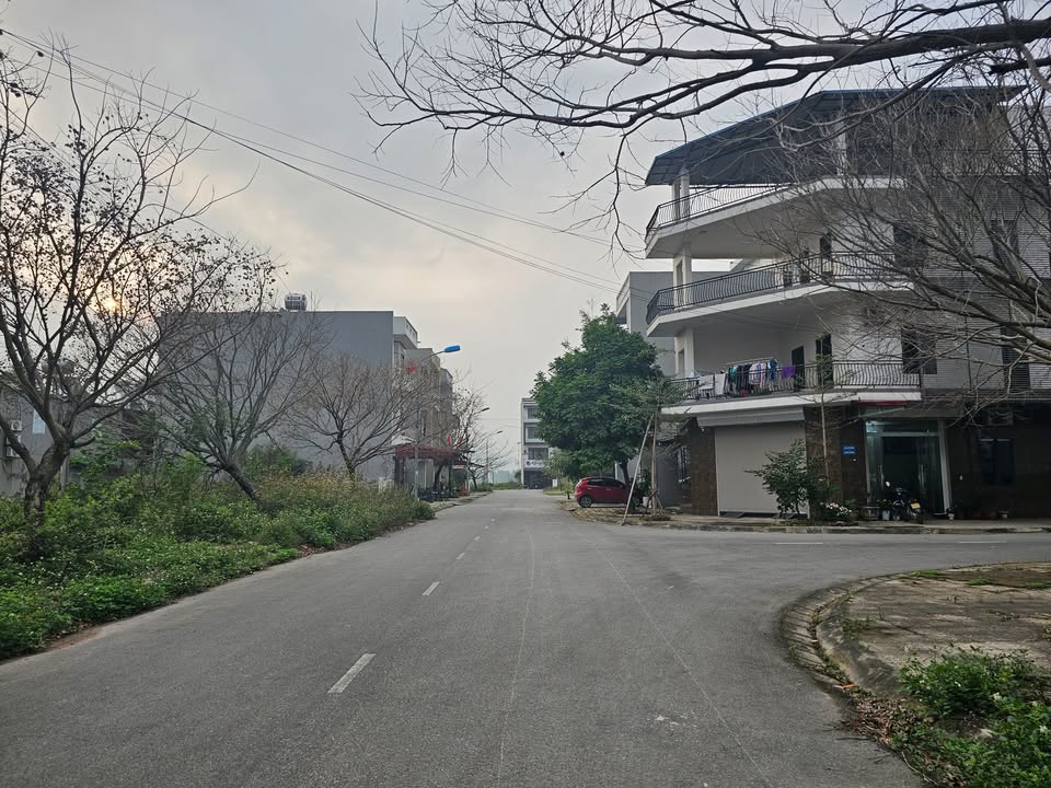 Đất nền Lạc Phú, Yên Dũng 80m² - Giá chỉ từ 2 tỷ, cơ hội đầu tư sinh lời