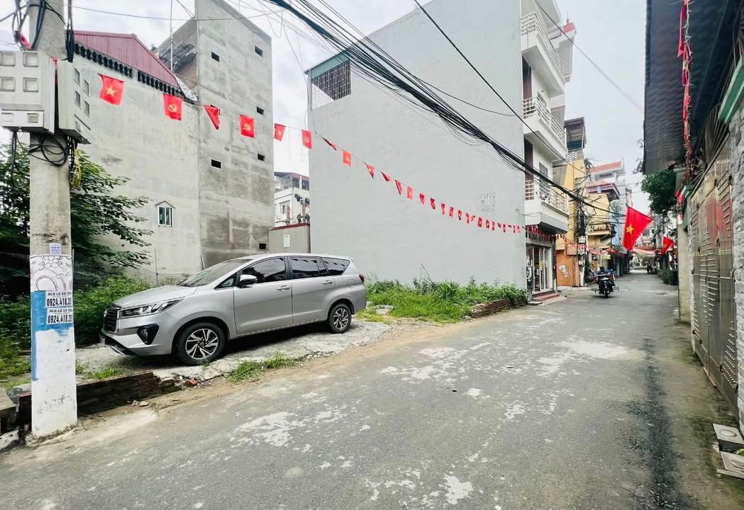 Đất Lô Góc Trạm Trôi - Hoài Đức 45m² - Ô Tô Đỗ Cửa - Sổ Đỏ Sẵn Sàng