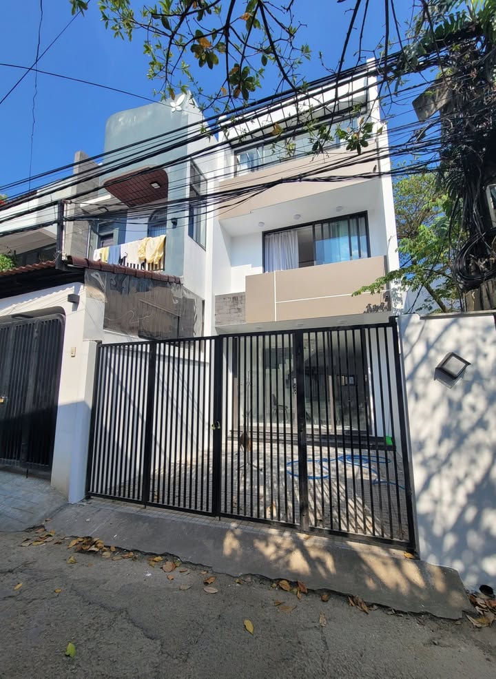 Nhà riêng Thành Phố Huế 57m² - Ô tô vào tận nhà, sổ hồng sẵn!