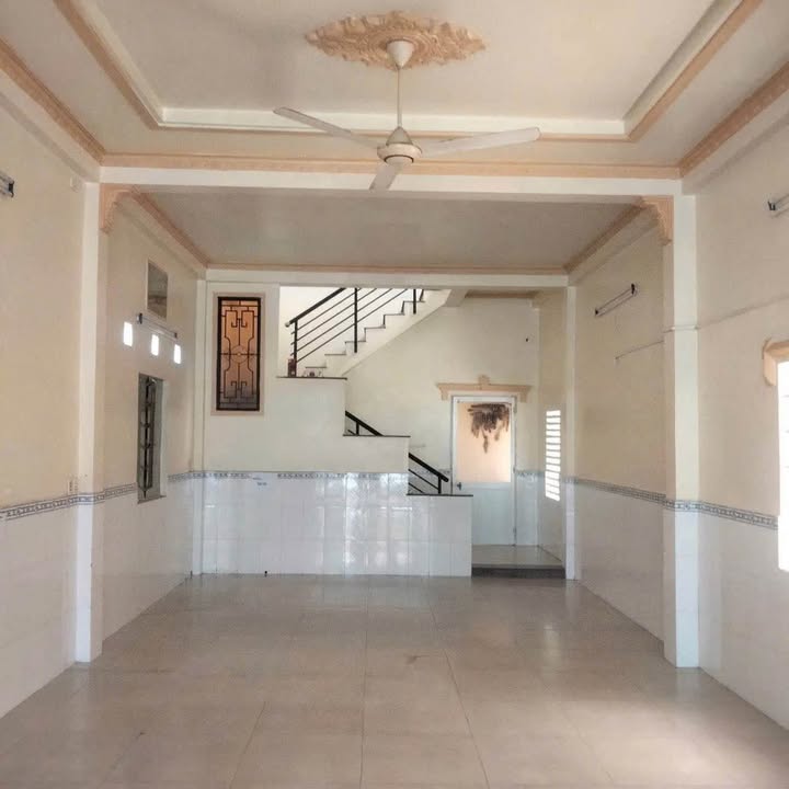 Cho Thuê Mặt Tiền Nguyễn Văn Linh, Sóc Trăng - 150m², Kinh Doanh Đa Ngành