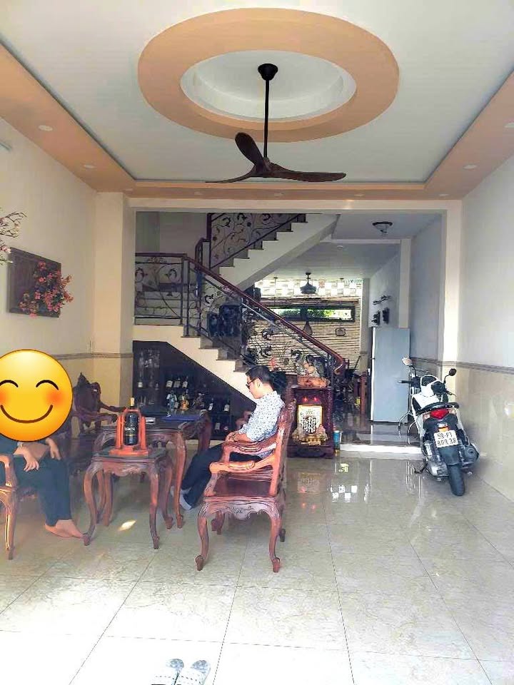 Nhà Mặt Tiền Đường 12M Tân Phú - Kinh Doanh/Ở Ngay, 100m², 3 Tầng, 13 Tỷ