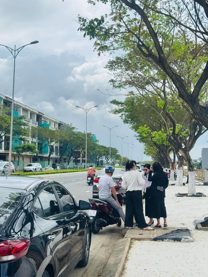 Đất Nền Võ Chí Công 100m² - Sổ Đỏ Sẵn Sàng, Cạnh Aeon Mall Đà Nẵng