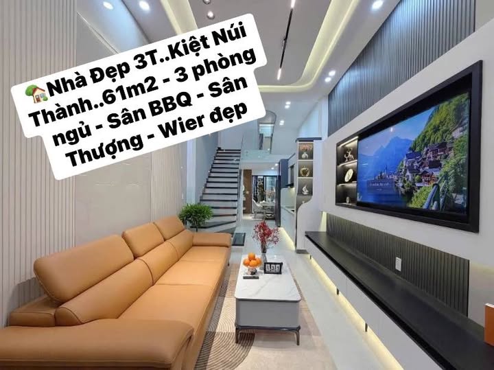 Nhà 3 Tầng Hải Châu, Đà Nẵng 61m² - Vị trí đẹp, sẵn sàng ở ngay!