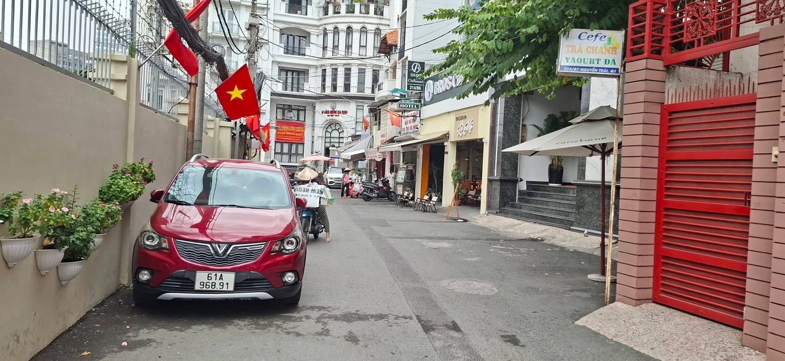 Đất Vàng 348m² Nguyễn Trãi, Q1 - Sổ Hồng Chính Chủ, 58 Tỷ