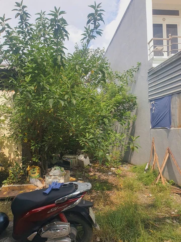 Đất nền Hóc Môn 72m² - Sổ đỏ, Sẵn Xây Nhà, Giá 3.4 Tỷ