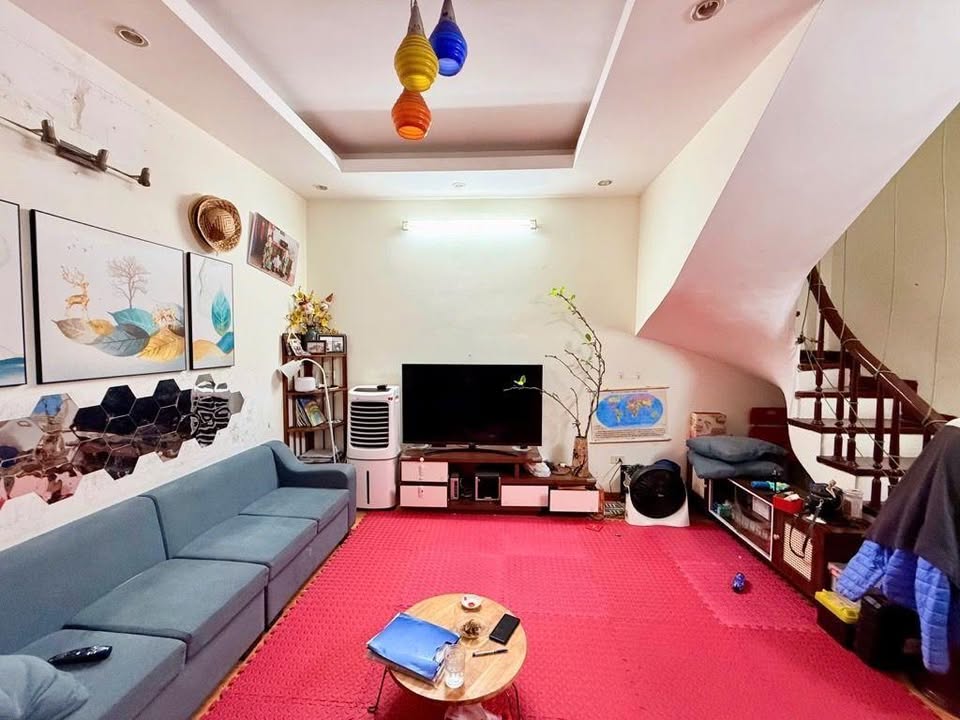 Nhà riêng Nguyễn Khang 38m² giá 8 tỷ - Sẵn sàng ở ngay!