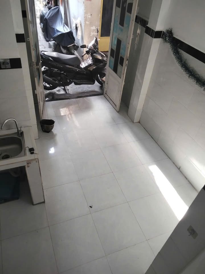 Nhà Nguyên Căn 2PN/2WC Quận 8 - 4.5 Triệu/Tháng, Đường Dương Bá Trạc