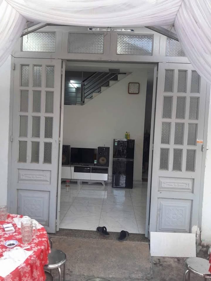 Nhà Riêng Hóc Môn 28m² giá 1.4 tỷ - Giá tốt hiếm có!